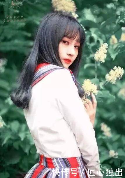 韩国组合美女撞脸关晓彤,网友:鹿晗看了都分不