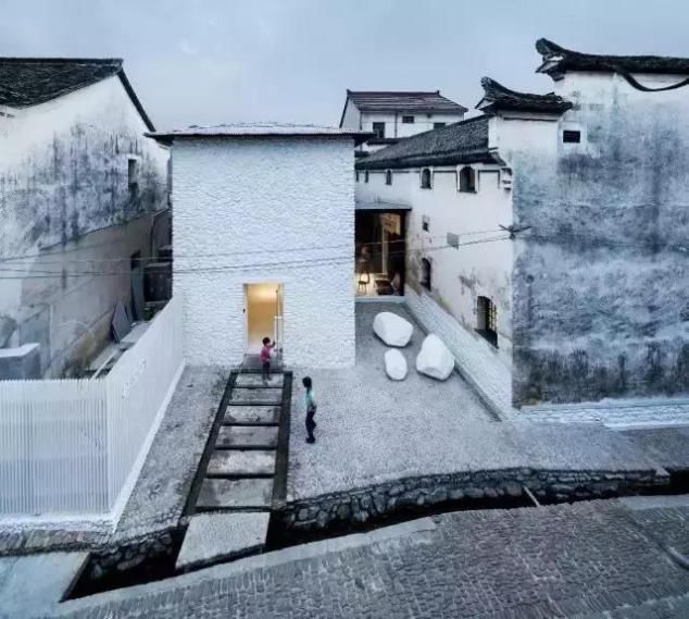 t017997565b90a38e27.jpg?size=634x569