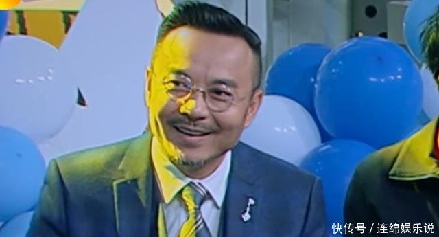 小山竹上《天天向上》,汪涵一脸宠溺,小举动和