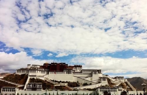 看书时会不会有写心得抄好句的习惯?尤其是一