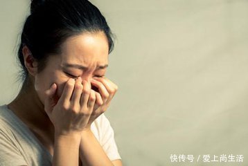 我离婚，我妈死活不让我回娘家，妹妹让我看冰箱，打开一看我崩溃