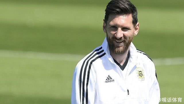 C罗这个神一样的男人,1人对抗11人,这一刻天神