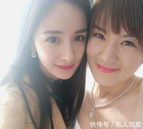 杨颖和唐嫣的婚礼没有请来杨幂,她反而参加了