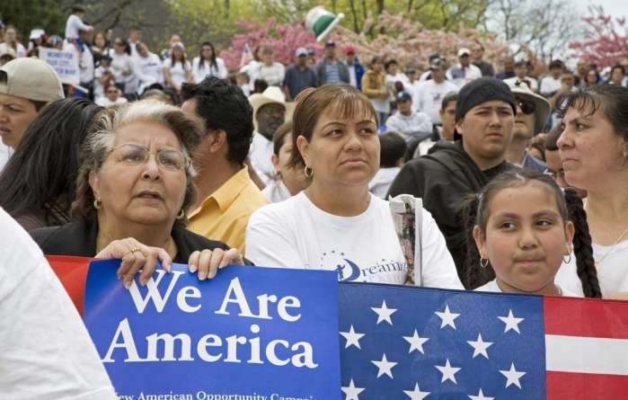 比起老龄化少子化, 更让美国人担心的是人口黑