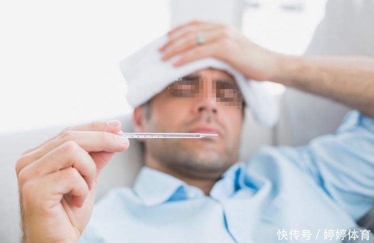 新婚夜亲热完感觉不对劲，隔天醒来去趟厕所，出来再不配当她老公