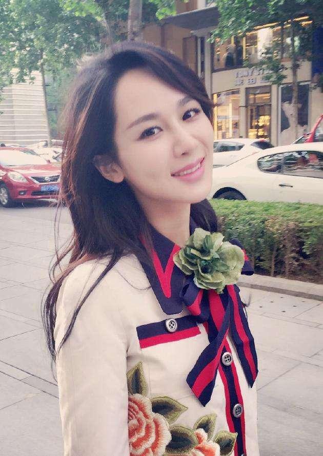 直男评选小花演技,郑爽垫底、赵丽颖也不是第