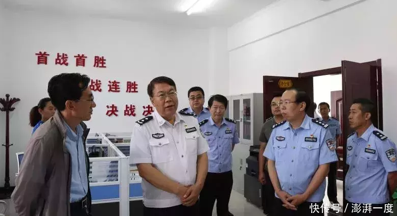 : 邬光明深入平鲁公安分局调研指导扫黑除恶专