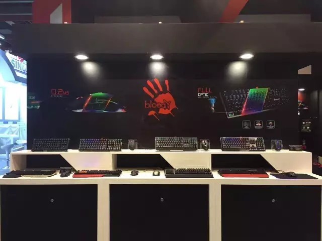 血手幽灵携众多新品亮相2017台北国际电脑展(图5)