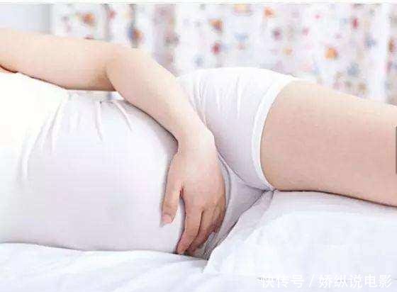 孕妈平躺时,为什么胎动会异常明显?这是宝宝在
