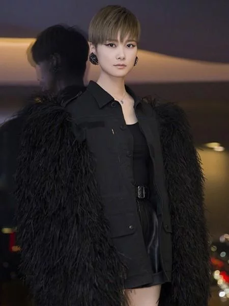 t0185c24f45036890ad.jpg?size=450x600