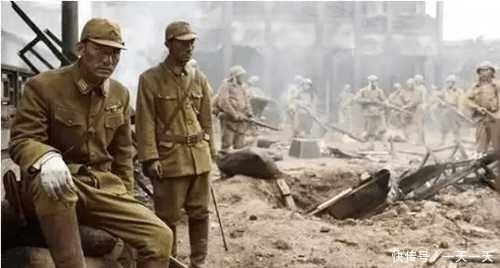 一抗战英雄杀三万日本兵,困守孤城47天,为保部