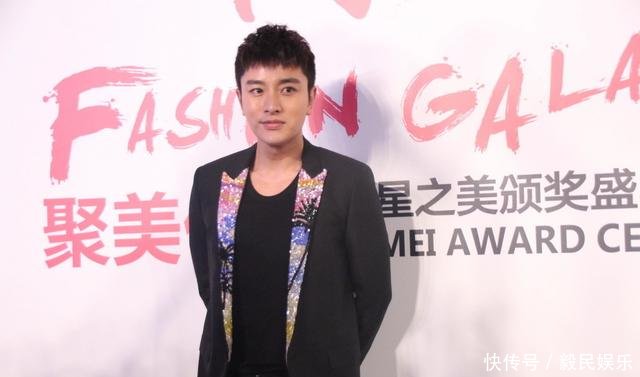 贾乃亮甜馨元旦外出被偶遇,李小璐不在甜馨表