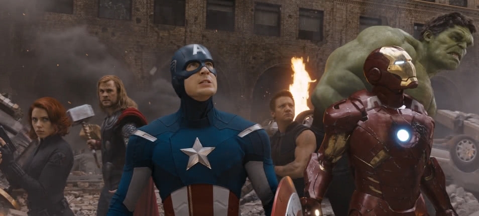 《复联4》成笑点的九头蛇,《复联1》差点团灭