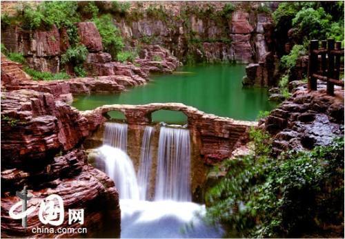 八月份两日游去哪比较好嘞?_360问答