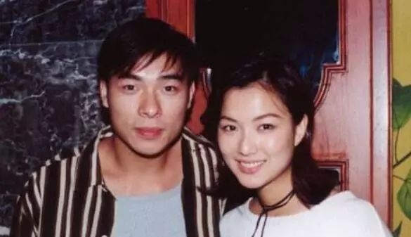 香港歌手许志安承认出轨 郑秀文脸书账号变黑