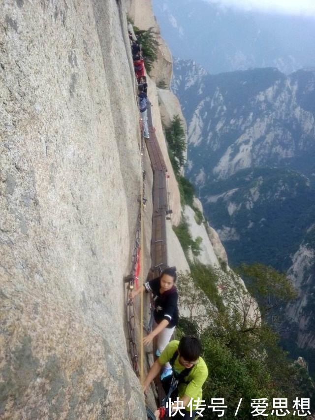 中国最危险的山路：光看图就腿软，很多人走一半就放弃，你敢走吗