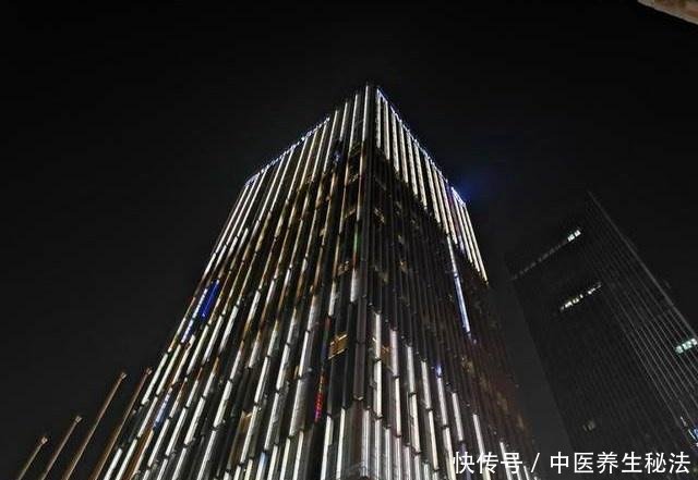 华为Nova4值得买吗 华为Nova4全面评测