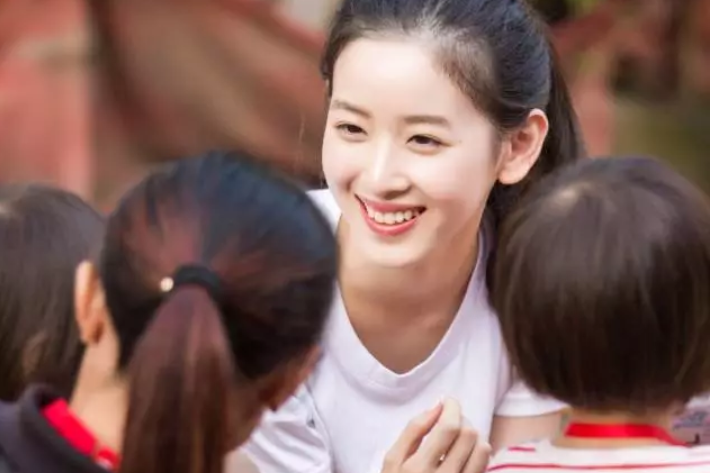 刘强东案公寓视频曝光:章泽天,你好惨