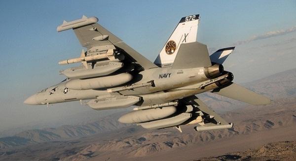 歼16战机电子战改型曝光 压制美国爱国者导弹