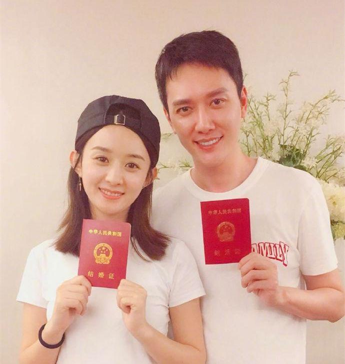 赵丽颖冯绍峰晒结婚照宣布喜讯