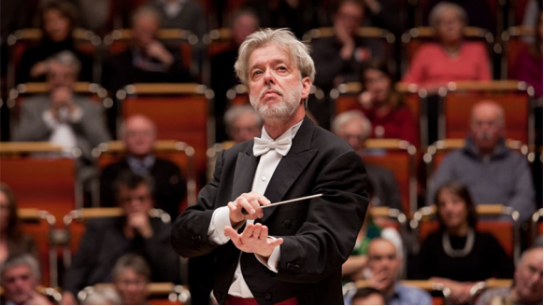 尤卡-佩卡·萨拉斯特将率科隆西德广播交响乐