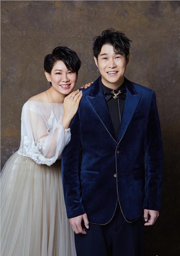 小沈阳12岁女儿近照,女大十八变美到认不出,天