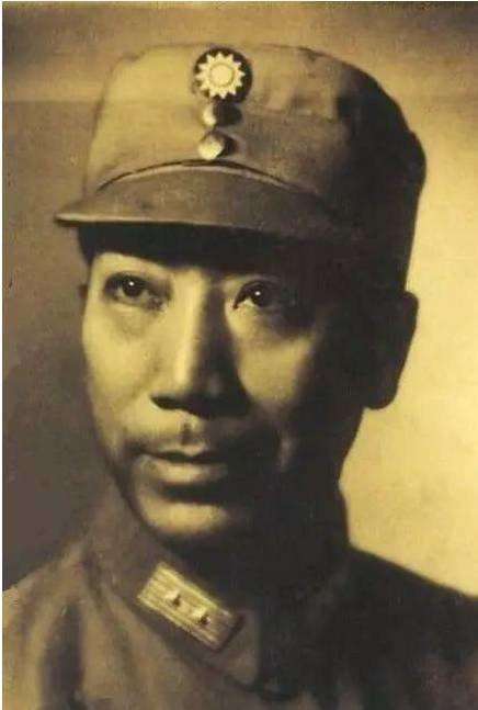 日军女特务被军统头子折磨, 最后被一套刑具征