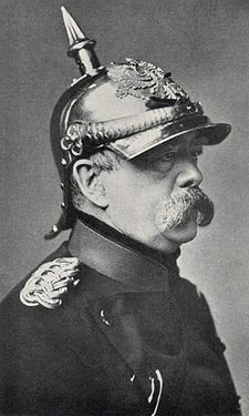 bismarck,1815年4月1日-1898年7月30日),劳恩堡公爵,普鲁士王国首相