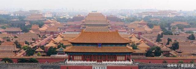 故宫有9999间房子但没一间是厕所,那皇帝和嫔