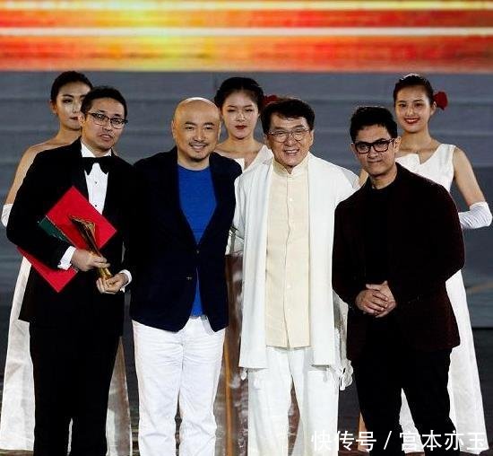 年度世纪同框!王菲周迅彼此欣赏,成龙阿米尔汗