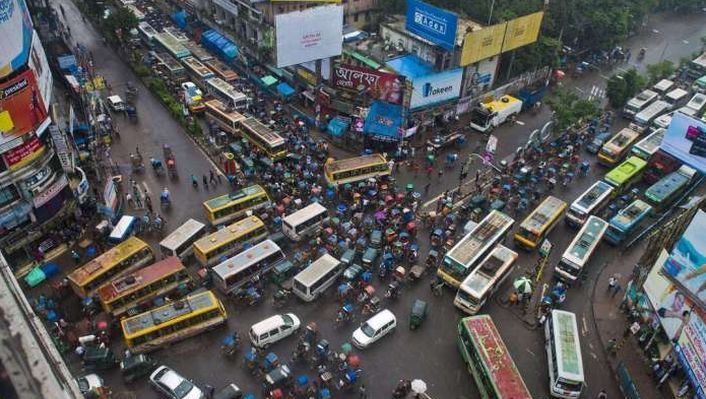 全球最拥堵的城市, 整条马路成了停车场, 走路比打的还快！