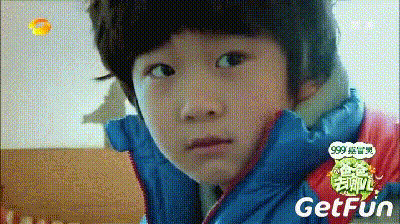 一家四口更加幸福了.