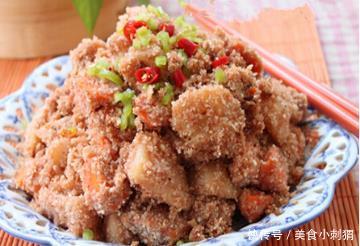 美食推荐:粉蒸土豆、玉米啤酒炖排骨、黄瓜虾仁蒸蛋制作方法 必发88