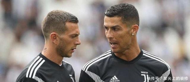 欧冠 阿贾克斯VS尤文图斯