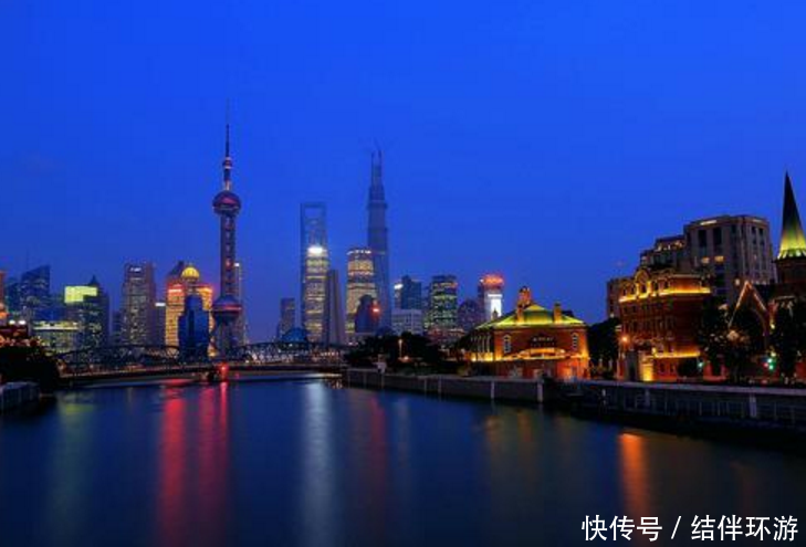 游客认为中国消费低,带10万日元游玩大上海,却