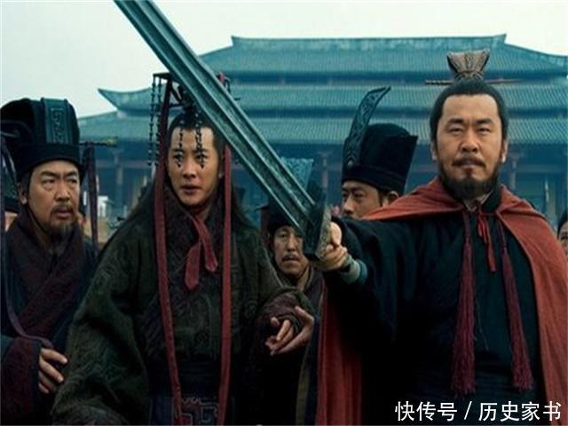 三国时期最坑谋士,接连坑害父子两任主公,从而