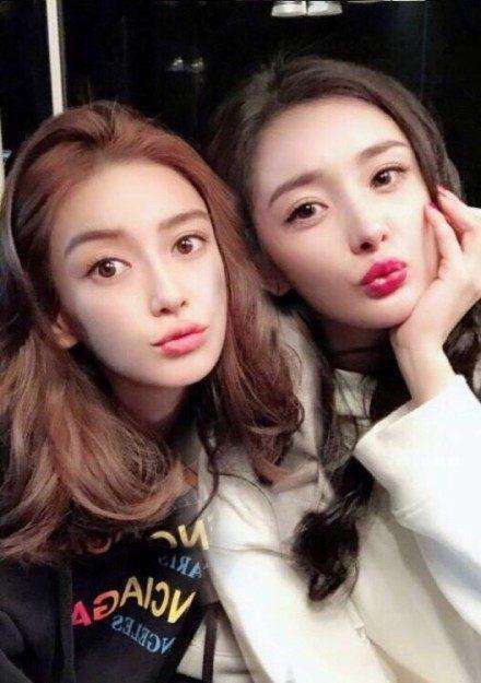 杨幂晒与angelababy、张大大的合影,张大大却