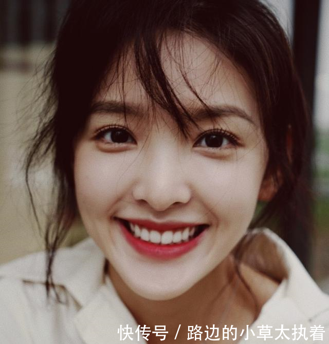 新晋女明星成为整容模板,微博被王思聪关注,她