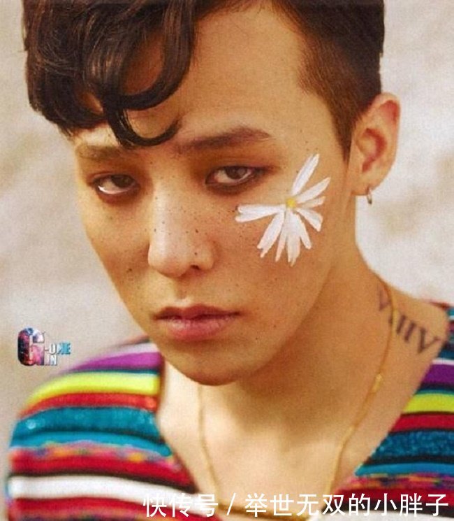 蔡徐坤雀斑妆难掩帅气,舒淇、章子怡、陈乔恩