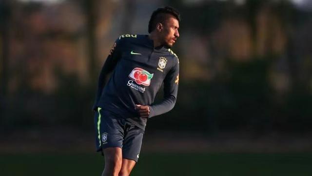 狂吹不止!保利尼奥:正因为效力中超恒大队,我又