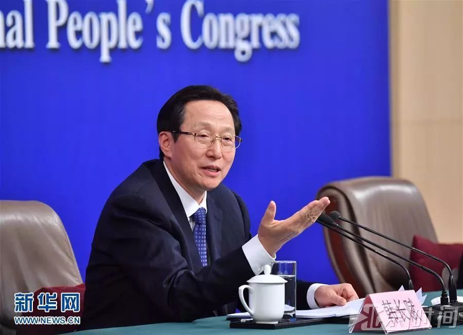 给农民吃了定心丸!粮食价格下调不要怕,未来农业要这样发展!