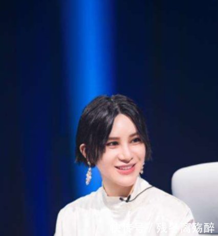 《声入人心》:三重唱新环节难度系数过高?选手