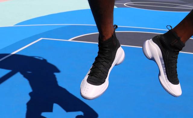 Under Armour.库里4.最具三分球,最佳常规赛记录