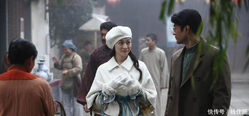 《来不及说我爱你》中慕容沣是个痴情公子,还