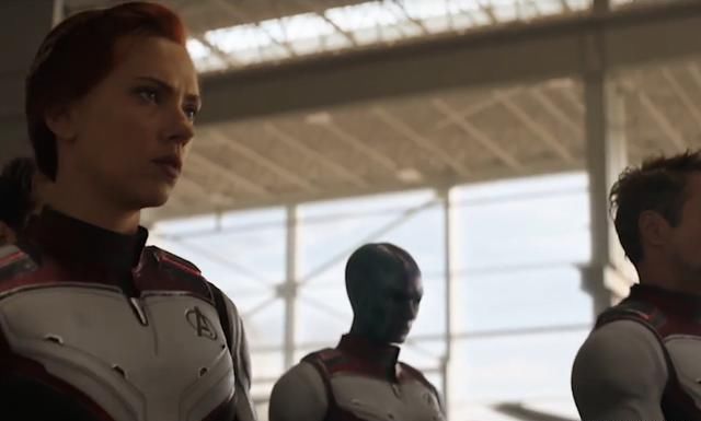 漫威故意打乱《复联4》的时间线,黑寡妇的发型