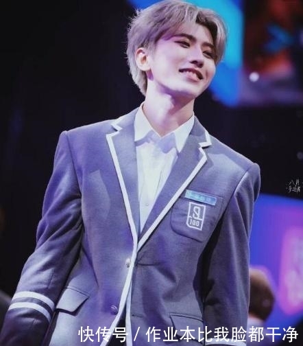 衣服却不同的风格, 黄渤看上去很质朴, 蔡徐坤却