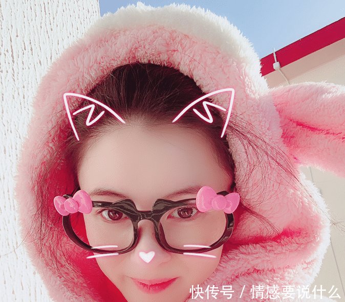 张柏芝公布3胎后连更5条微博, 看到内容粉丝笑