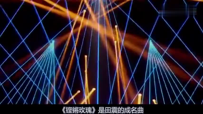 经典歌曲《风雨彩虹铿锵玫瑰》,乌兰图雅用大气磅礴的嗓音演绎