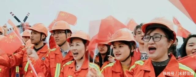 海军节倒计时!第一艘外国军舰抵达青岛,一大波