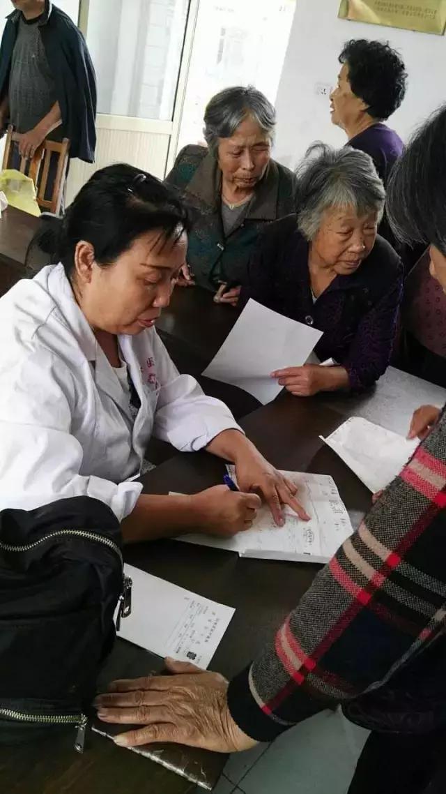 吕梁民进许桂莲不忘初心爱岗敬业巾帼风采